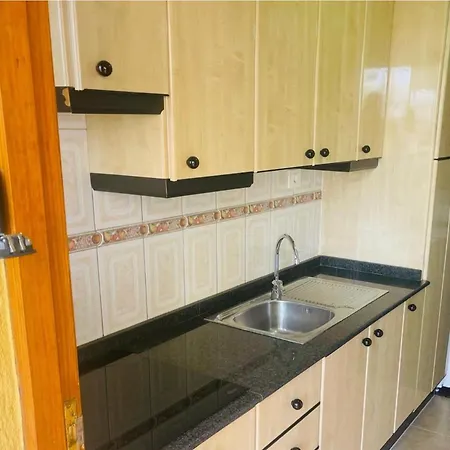 Cozy 2-bed & Sofa-bed In Cristianos Apartment *